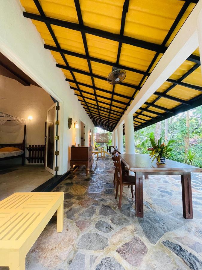 Villa Whispering House à Tangalle Extérieur photo