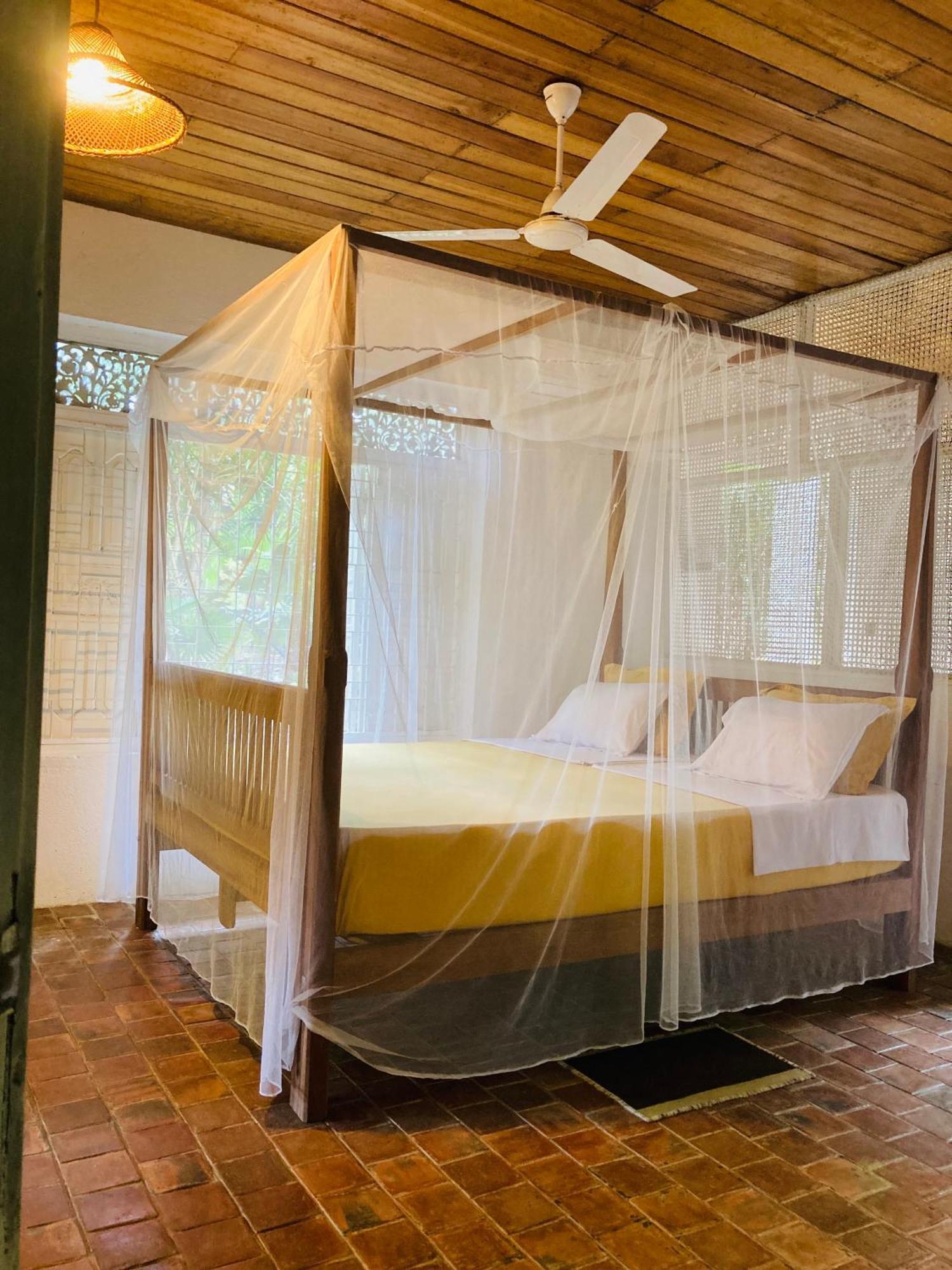 Villa Whispering House à Tangalle Extérieur photo